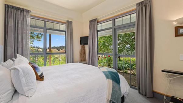 Hawkdun Rise Vineyard & Accommodation Alexandra Dış mekan fotoğraf
