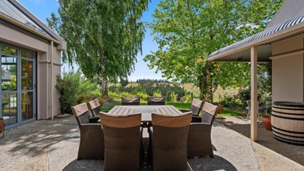 Hawkdun Rise Vineyard & Accommodation Alexandra Dış mekan fotoğraf